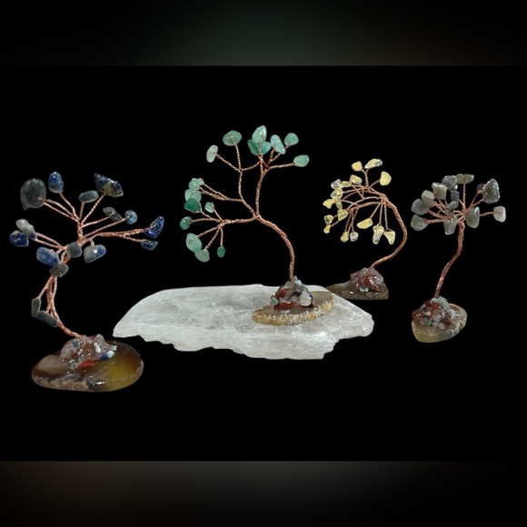 Lapis Lazuli Gemstone Bonsai Copper Wire Tree on Agate Slice 4in - Picture 4 of 4